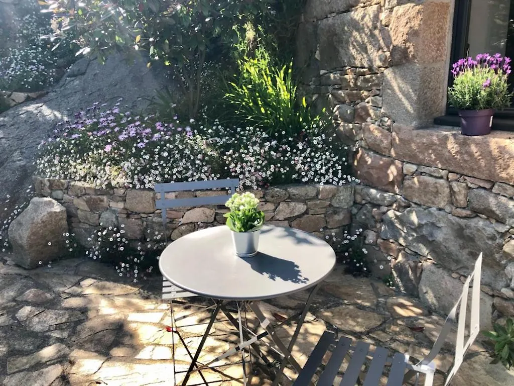 Holiday home Tregastel Penty Breton 8 Personnes Villa